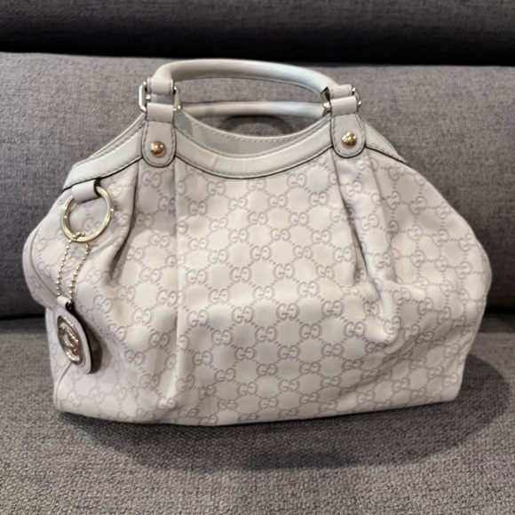 Authentic Gucci GG Guccissima Sukey Medium - Ivory - Picture 5 of 16